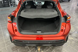 punainen Nissan Juke 2020 kuva 19.