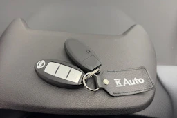 valkoinen Nissan Juke 2021 kuva 23.