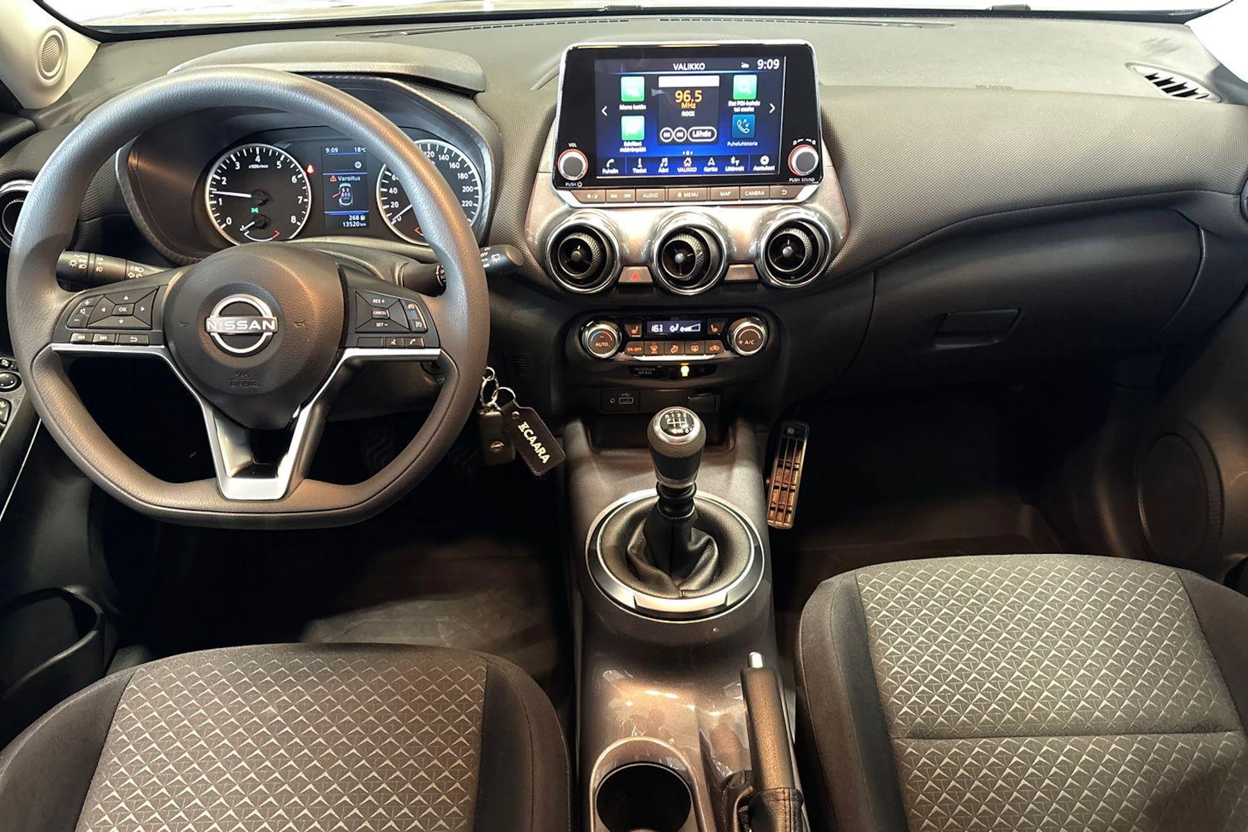 Hopea Nissan Juke 2024 kuva 9.
