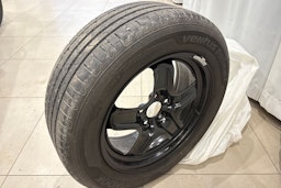 harmaa Nissan Juke 2025 kuva 21.