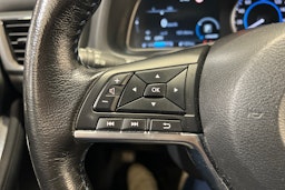 valkoinen Nissan Leaf 2020 kuva 16.