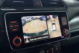 musta Nissan Leaf 2020 kuva 18.