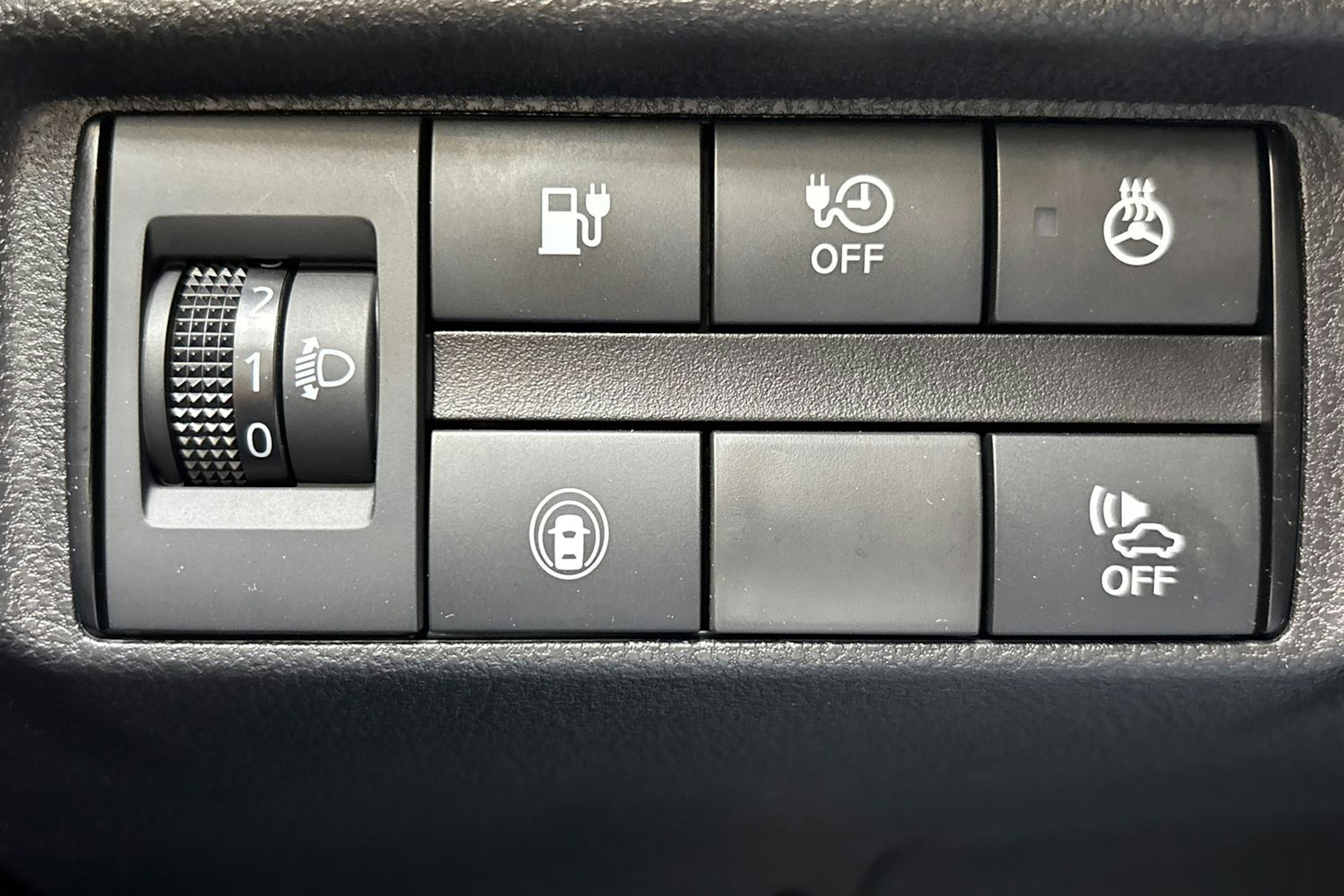 sininen Nissan Leaf 2021 kuva 13.