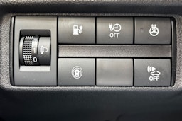 sininen Nissan Leaf 2021 kuva 13.