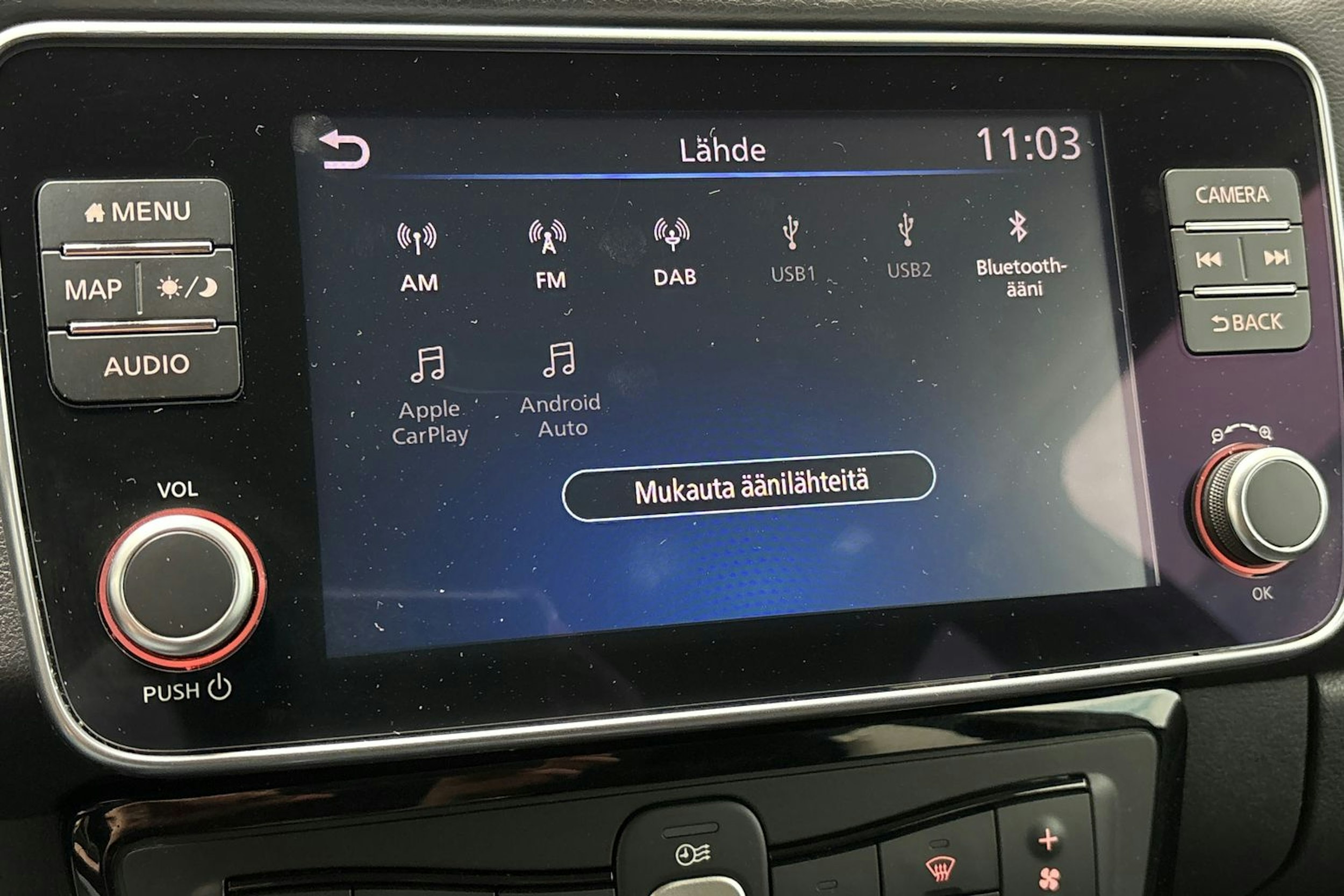 sininen Nissan Leaf 2021 kuva 20.