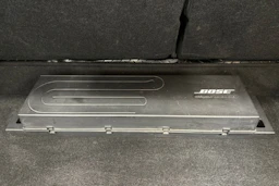 musta Nissan Leaf 2021 kuva 12.