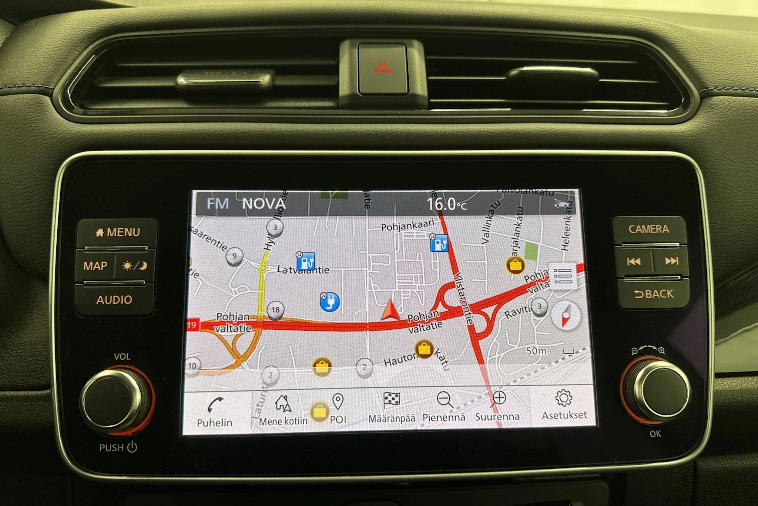 musta Nissan Leaf 2021 kuva 21.