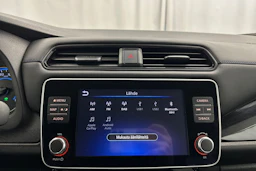 musta Nissan Leaf 2021 kuva 23.