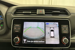 musta Nissan Leaf 2021 kuva 24.