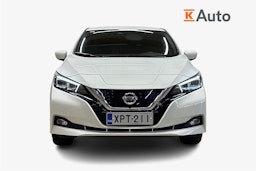 valkoinen Nissan Leaf 2021 kuva 5.