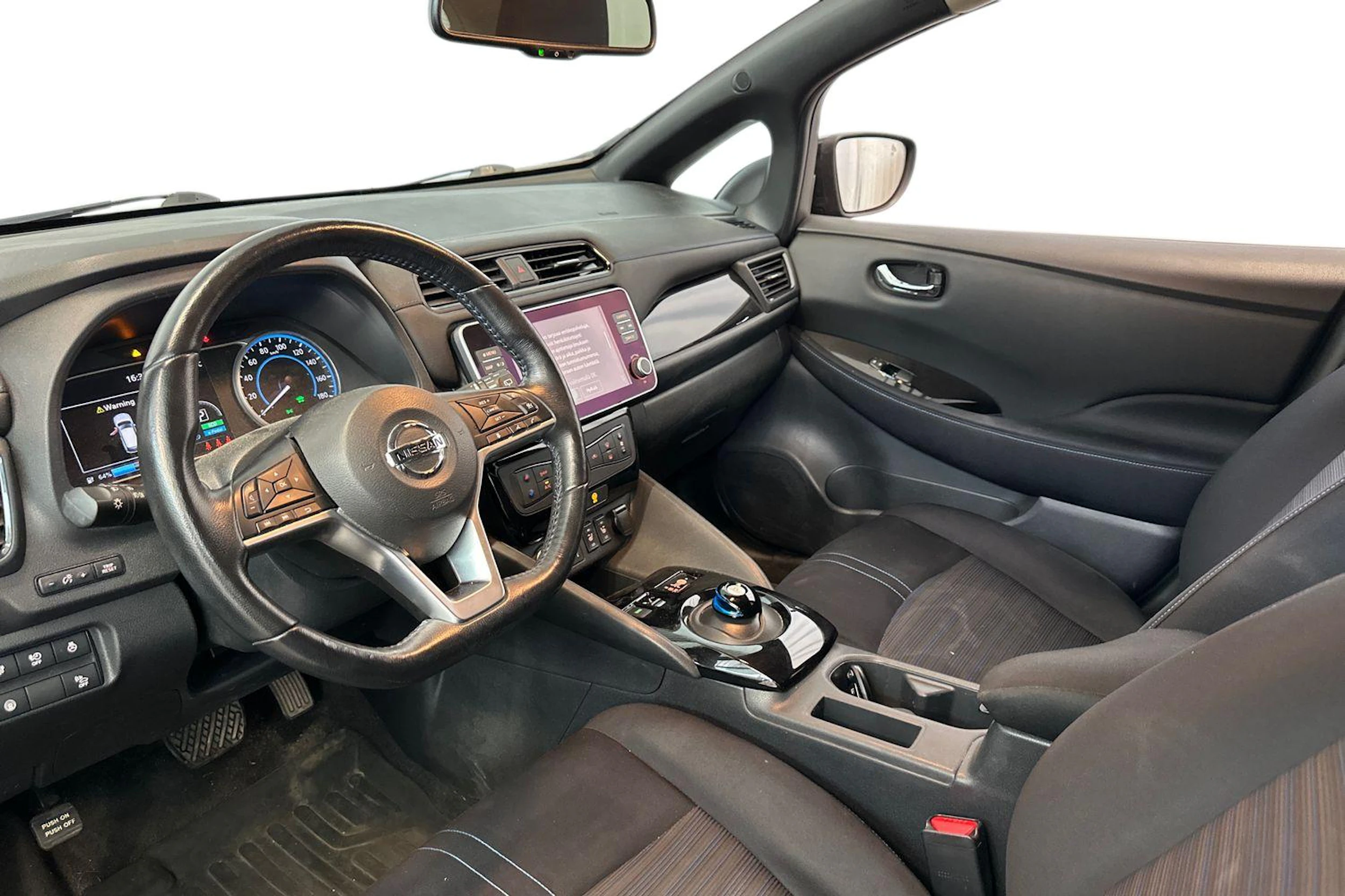 musta Nissan Leaf 2021 kuva 3.