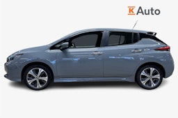 harmaa Nissan Leaf 2021 kuva 6.