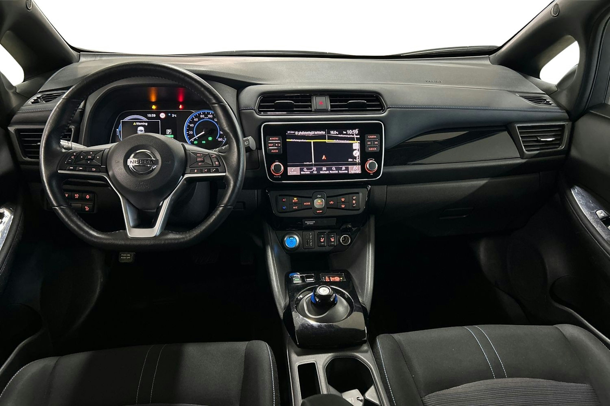 Harmaa Nissan Leaf 2022 kuva 9.