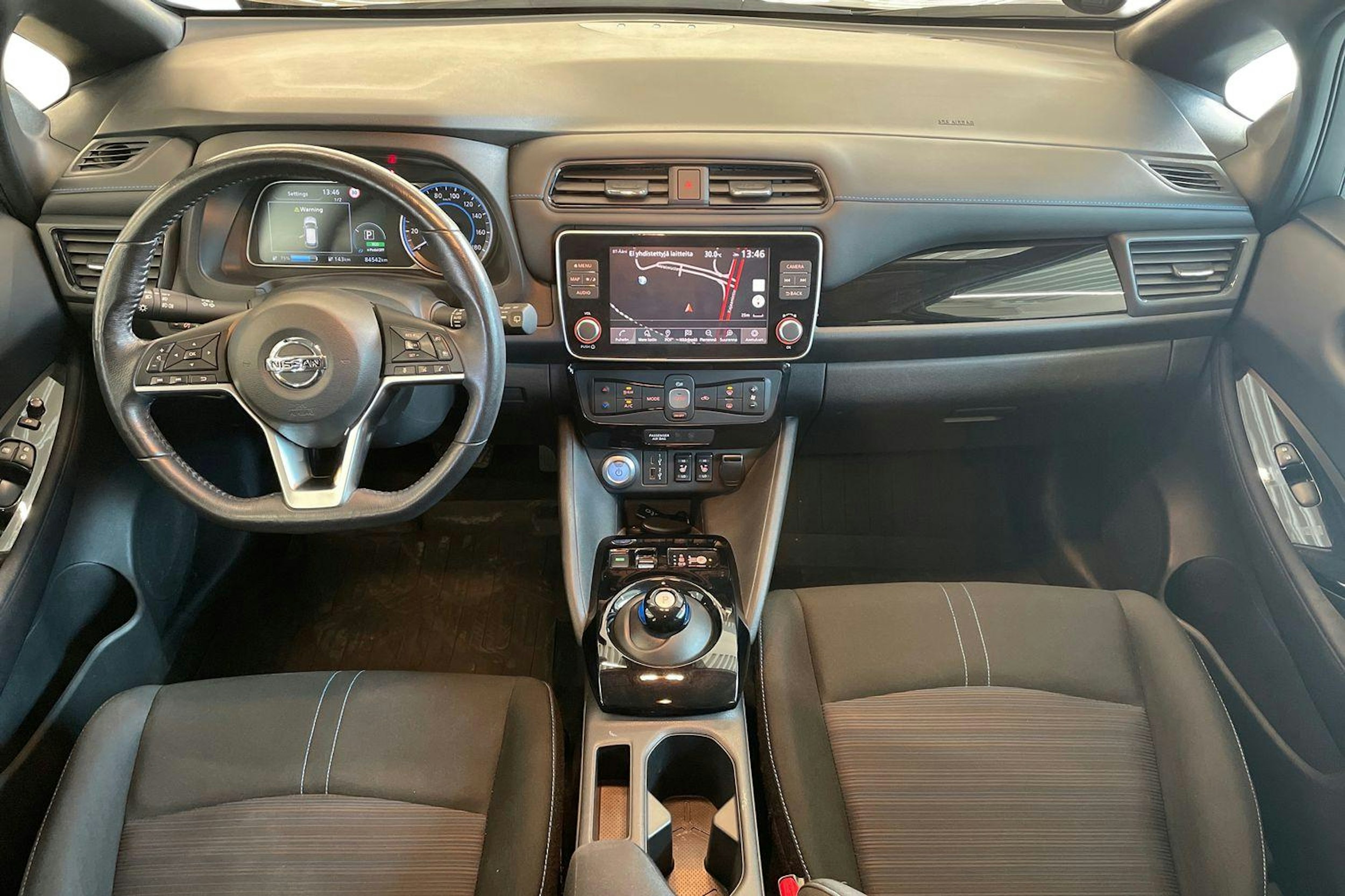 ruskea (beige) Nissan Leaf 2022 kuva 7.