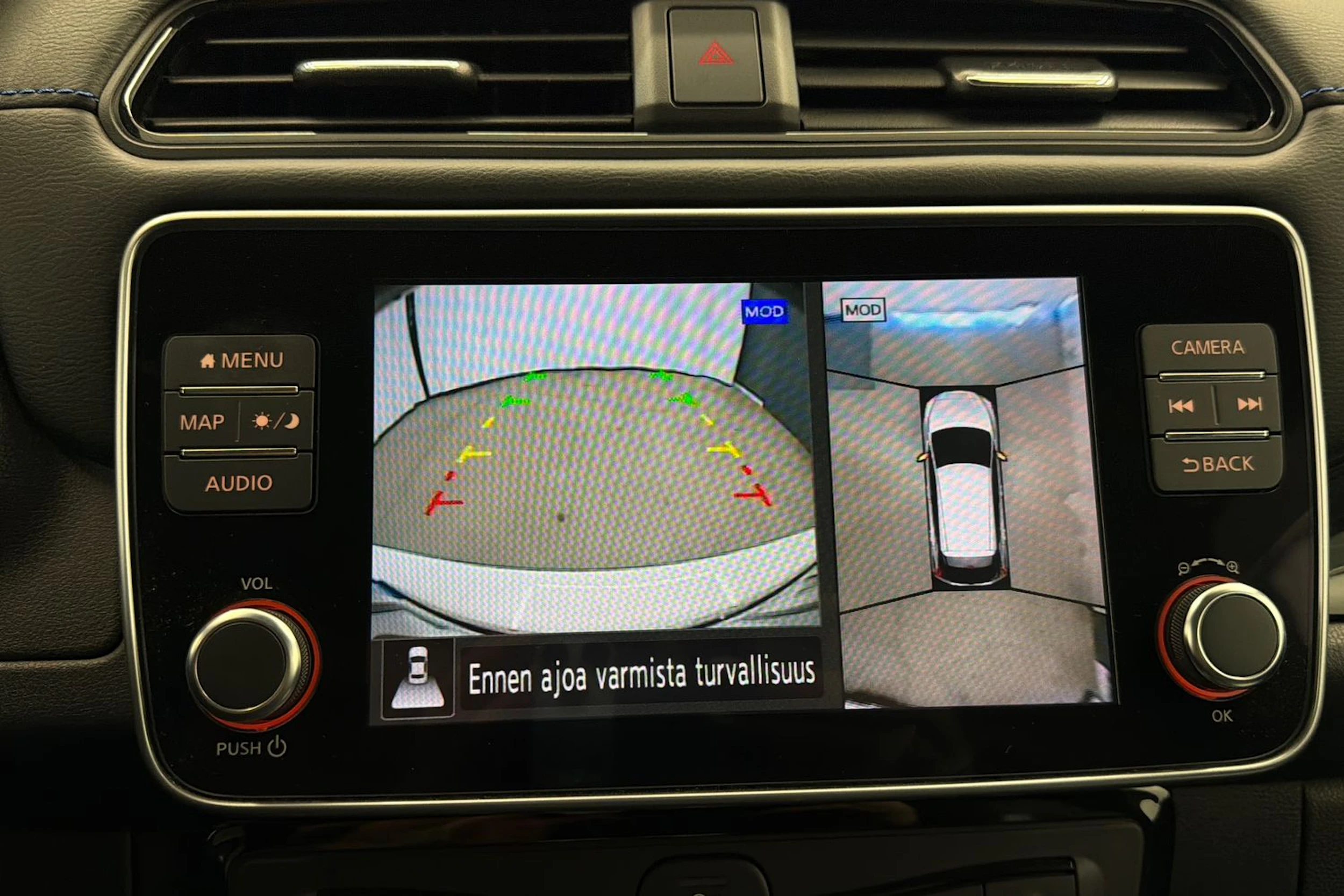 Valkoinen Nissan Leaf 2022 kuva 23.