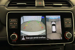 Valkoinen Nissan Leaf 2022 kuva 23.