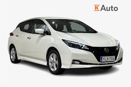 valkoinen Nissan Leaf 2023 kuva 1.