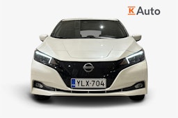 valkoinen Nissan Leaf 2023 kuva 5.