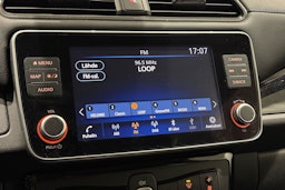 valkoinen Nissan Leaf 2023 kuva 20.