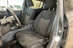 harmaa Nissan Leaf 2023 kuva 14.