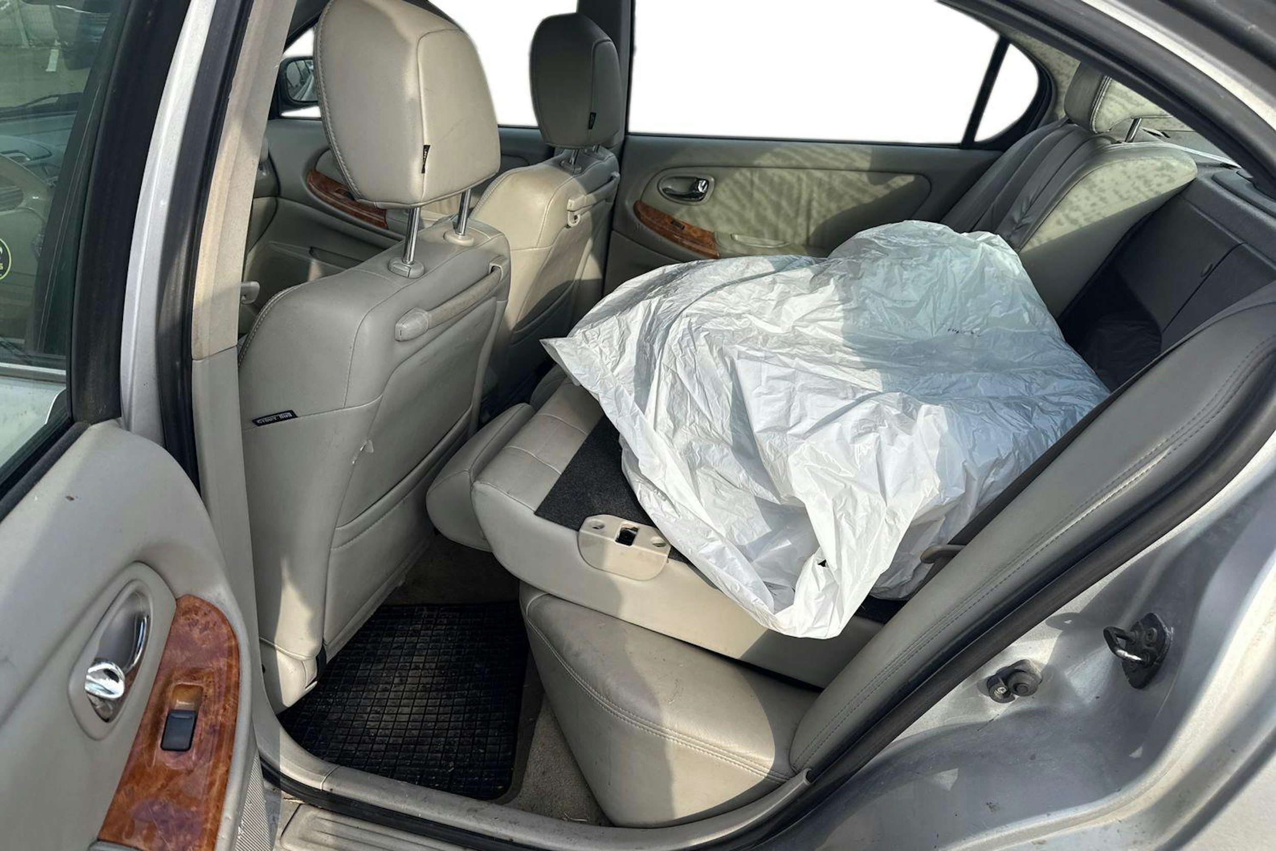 hopea Nissan Maxima 2004 kuva 10.