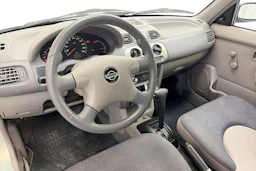 Vihreä Nissan MICRA 2001 kuva 6.