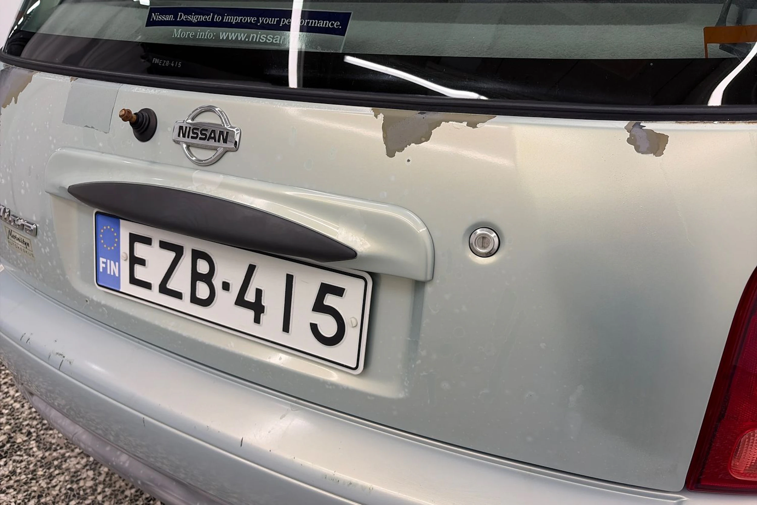 Vihreä Nissan MICRA 2001 kuva 22.