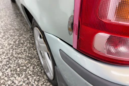 Vihreä Nissan MICRA 2001 kuva 24.