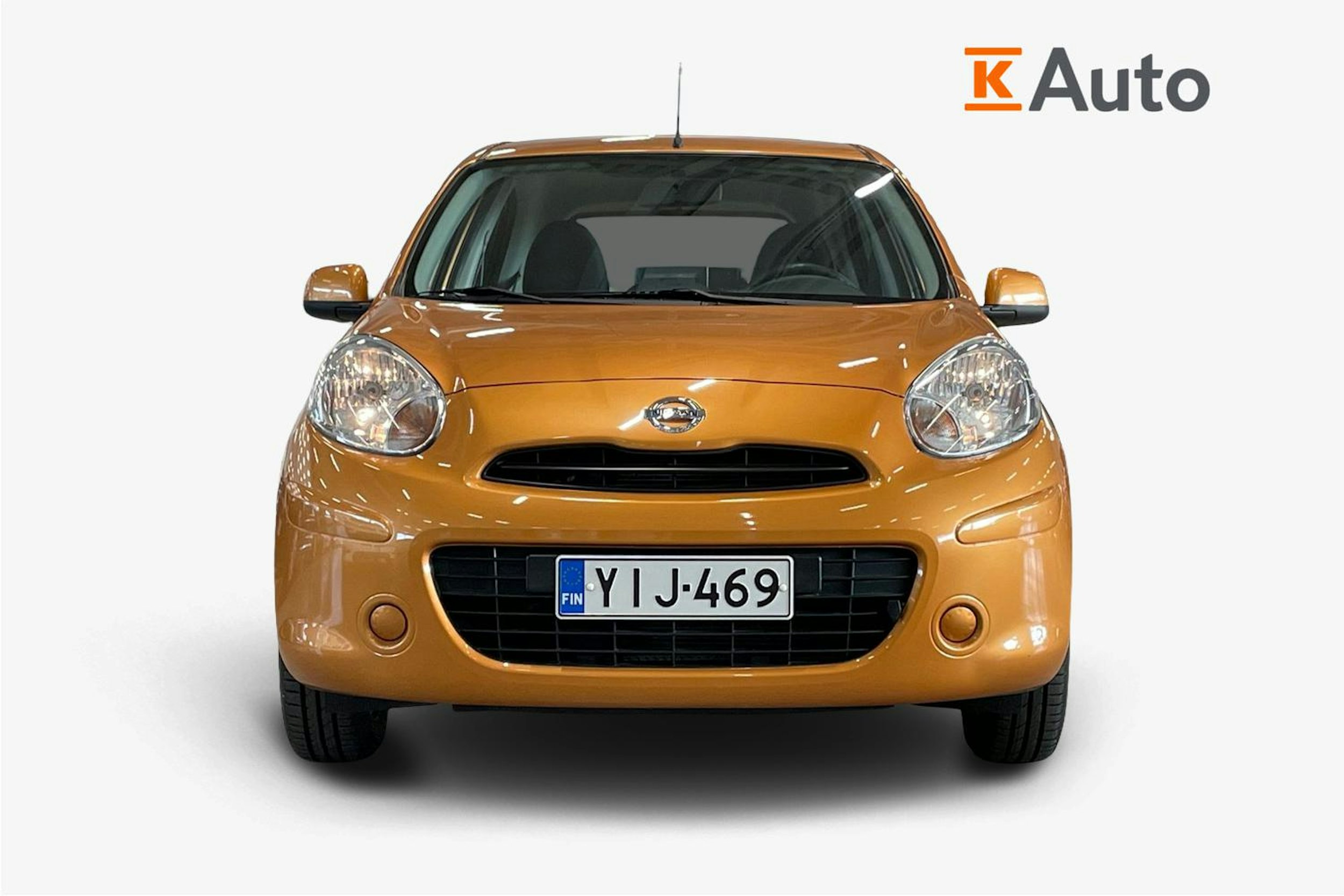 oranssi Nissan Micra 2013 kuva 5.