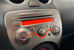 oranssi Nissan Micra 2013 kuva 17.