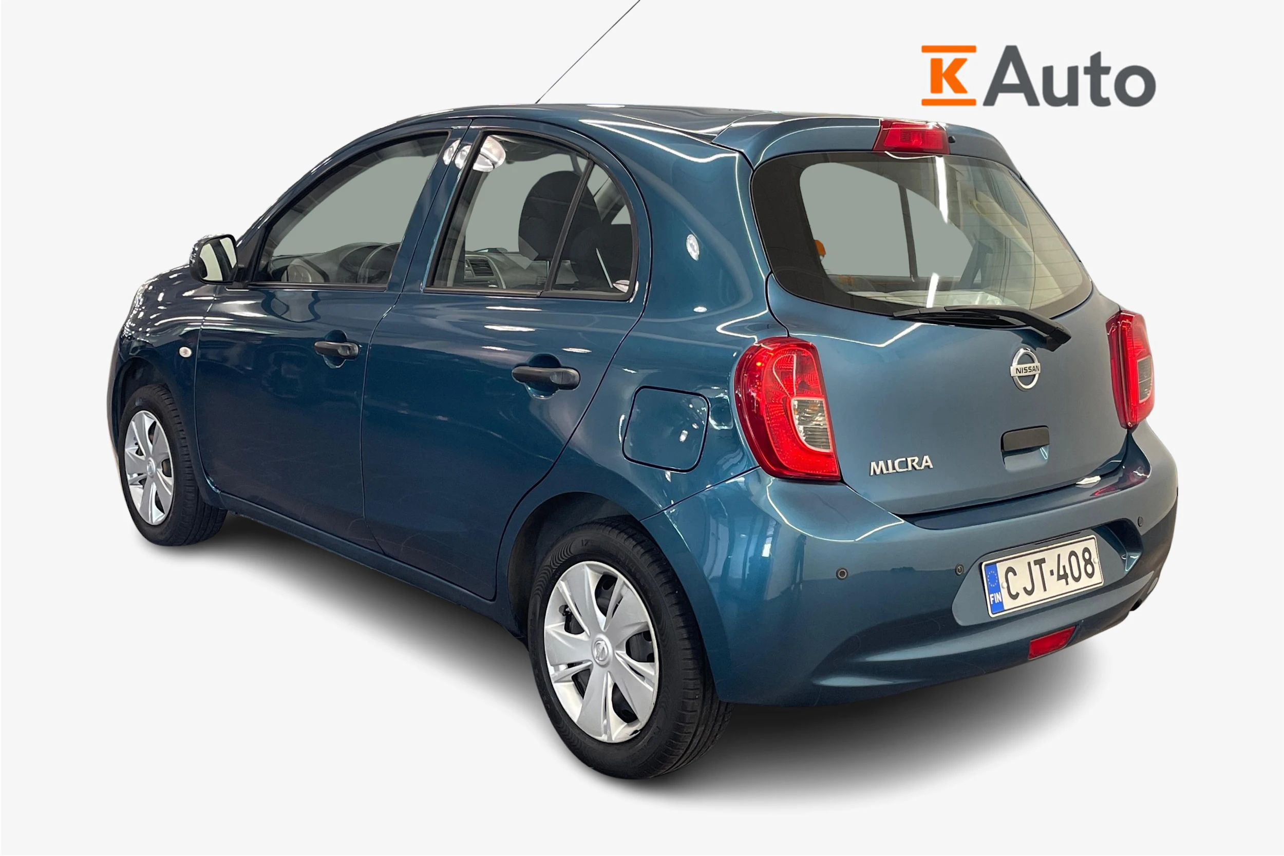 sininen Nissan Micra 2015 kuva 2.