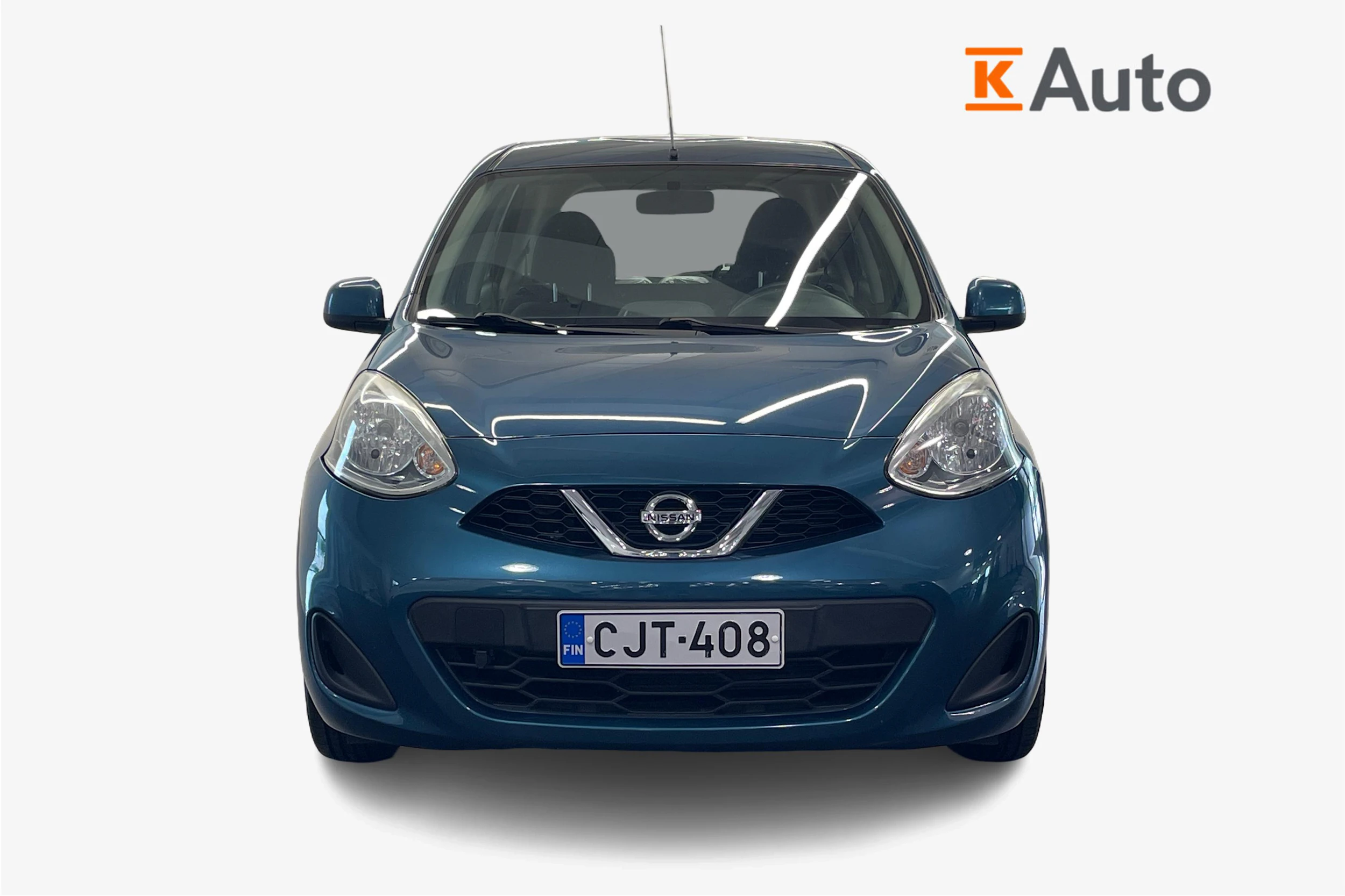 sininen Nissan Micra 2015 kuva 4.