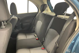 sininen Nissan Micra 2015 kuva 8.