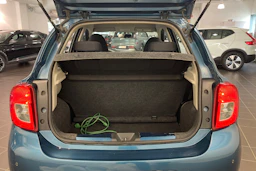 sininen Nissan Micra 2015 kuva 13.