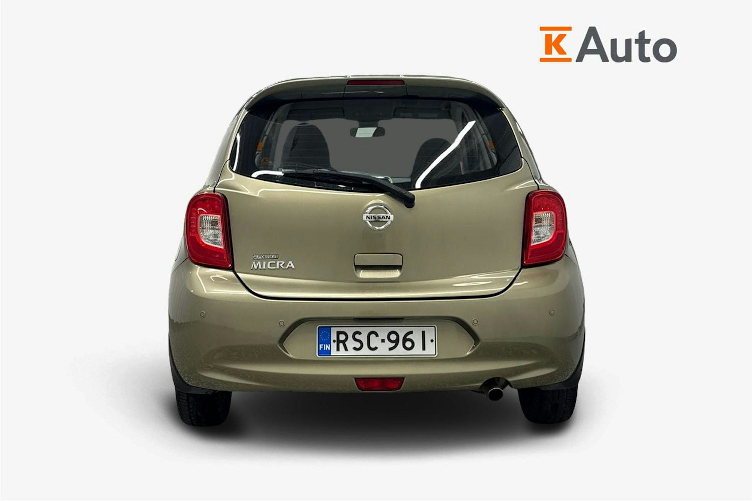 harmaa Nissan Micra 2015 kuva 3.