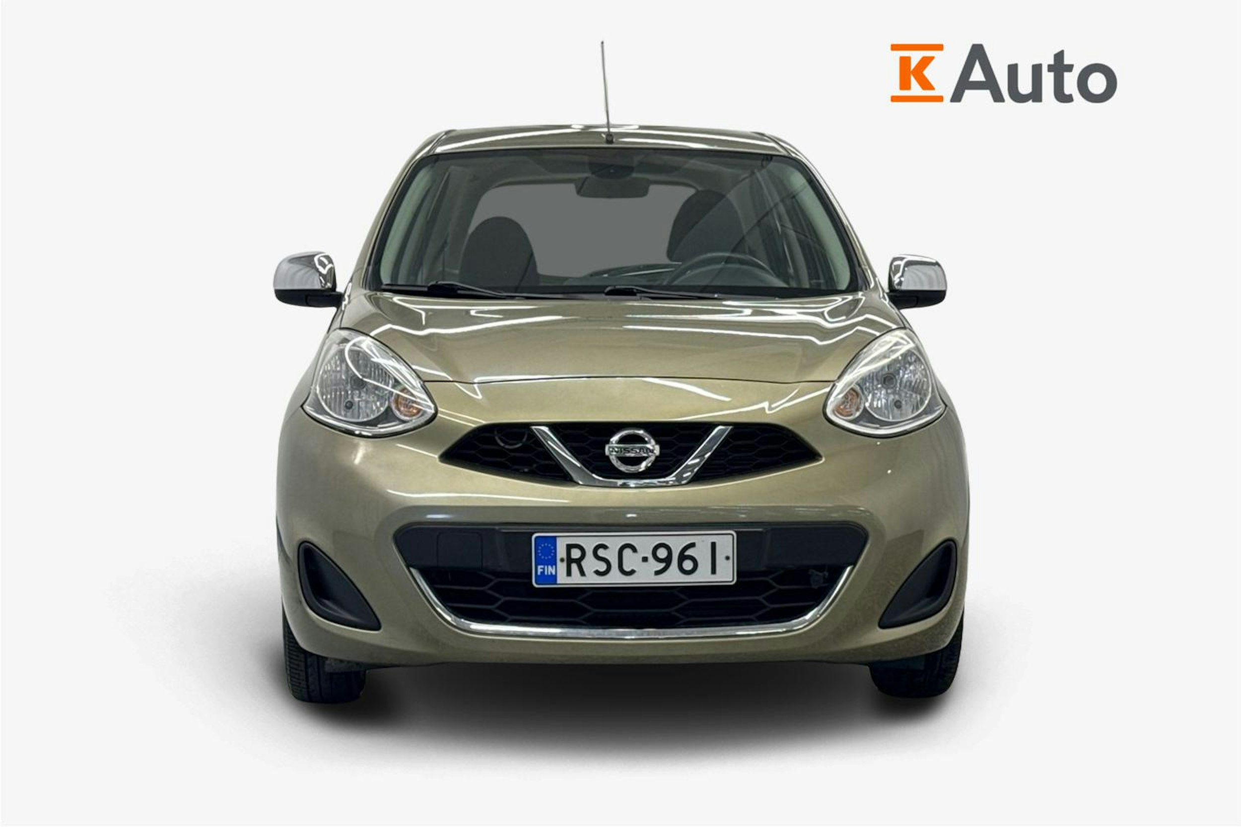 harmaa Nissan Micra 2015 kuva 5.