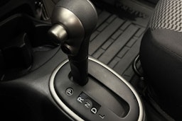 harmaa Nissan Micra 2015 kuva 27.