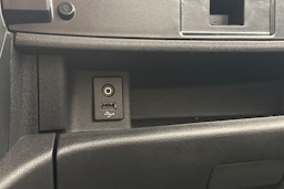 harmaa Nissan Micra 2015 kuva 30.