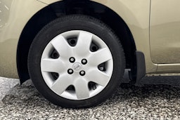 harmaa Nissan Micra 2015 kuva 32.