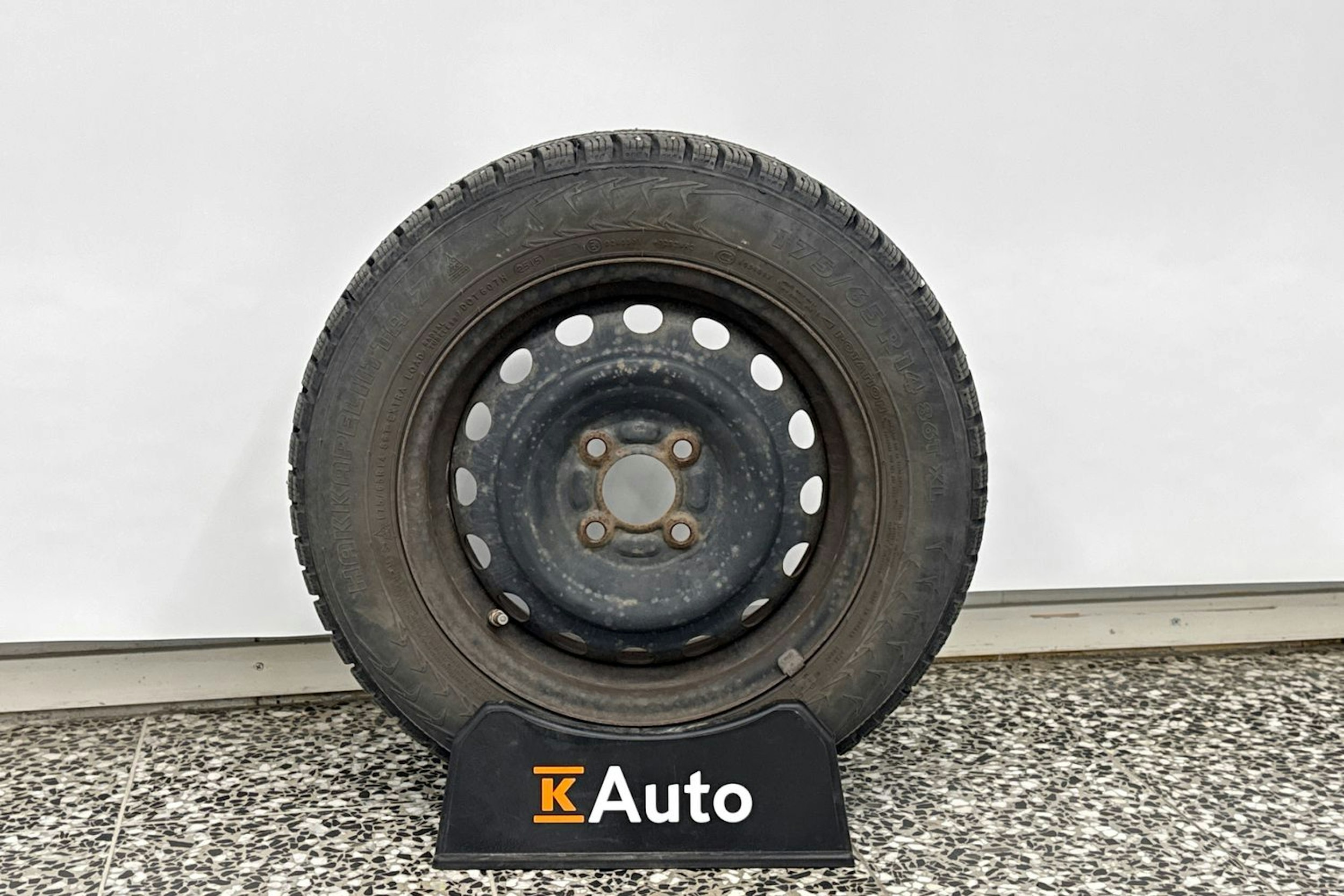 harmaa Nissan Micra 2015 kuva 34.