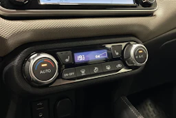 harmaa Nissan Micra 2017 kuva 18.