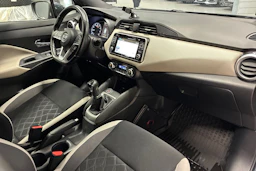 harmaa Nissan Micra 2017 kuva 24.