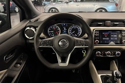 harmaa Nissan Micra 2018 kuva 17.