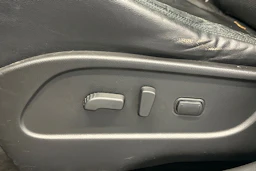 valkoinen Nissan Murano 2011 kuva 20.