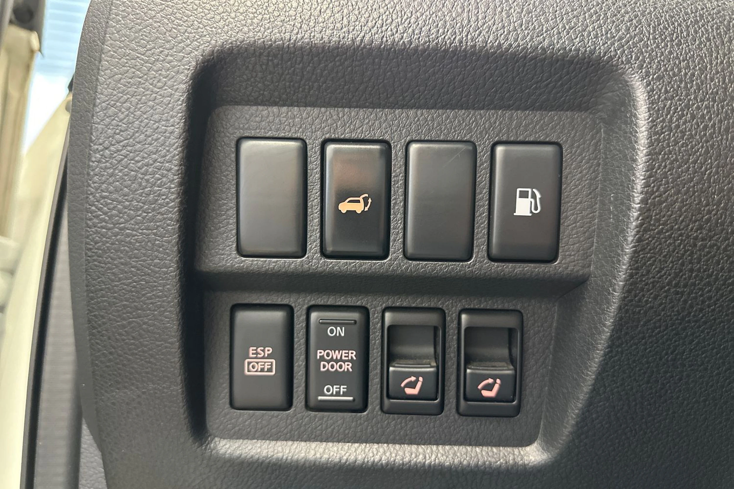 valkoinen Nissan Murano 2011 kuva 22.