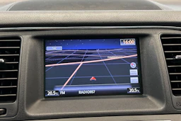 valkoinen Nissan Murano 2011 kuva 29.