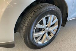 Harmaa Nissan Murano 2012 kuva 10.