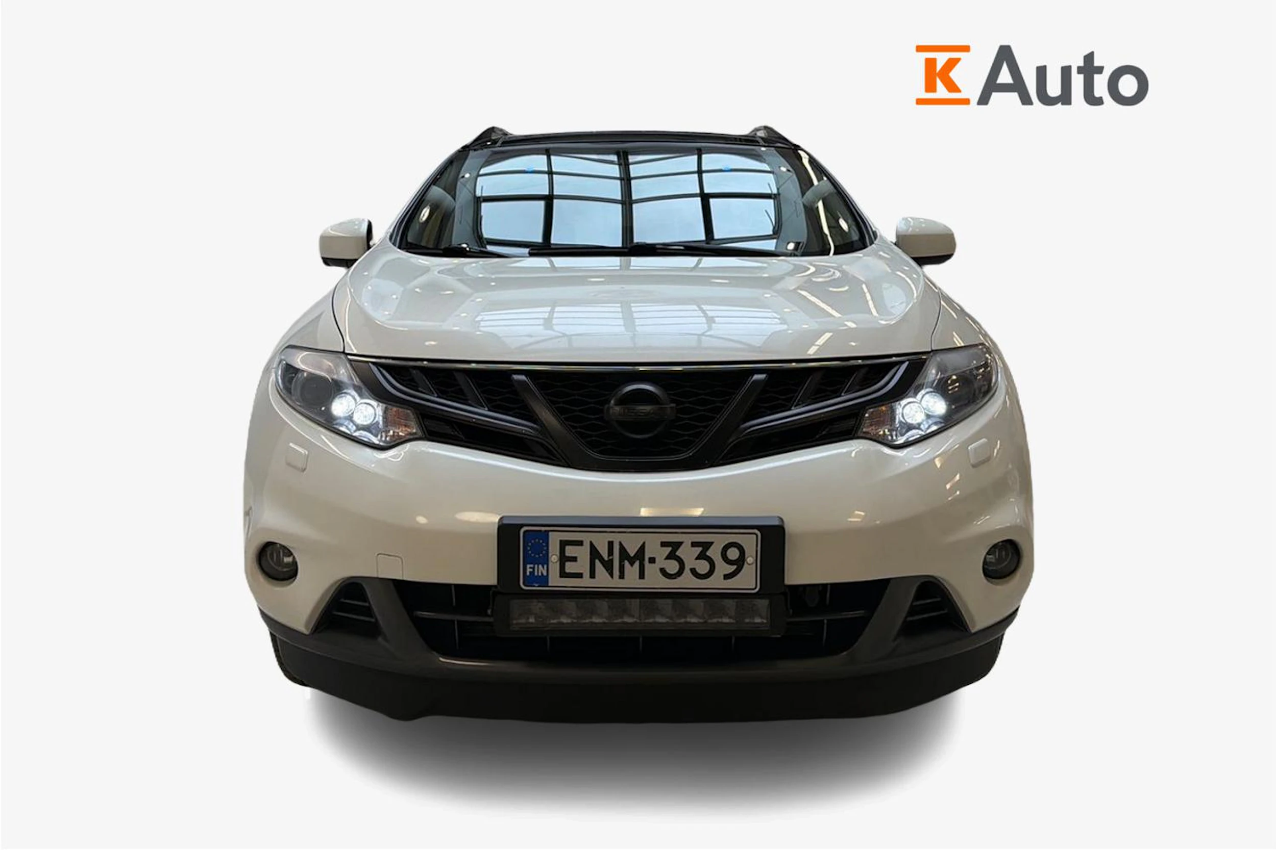 Valkoinen Nissan Murano 2015 kuva 4.