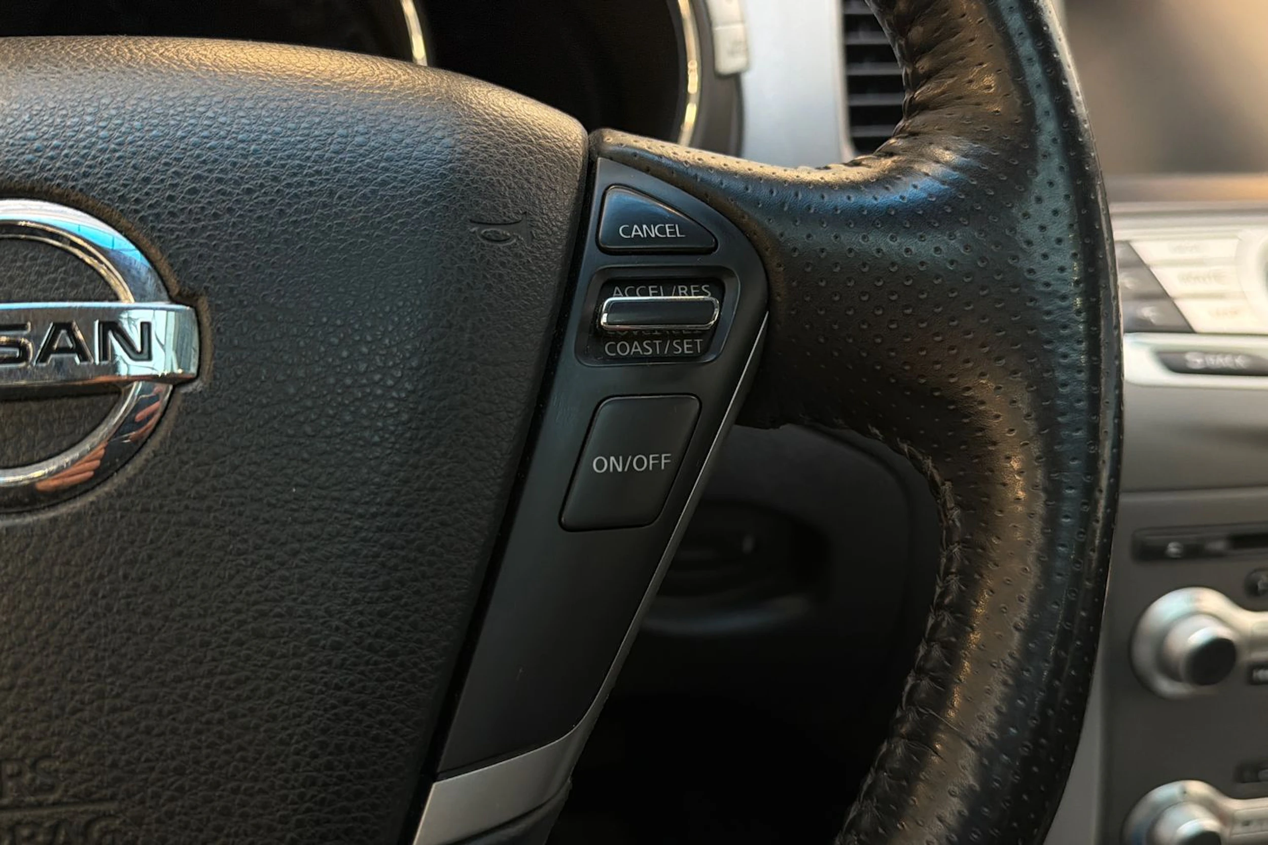 Valkoinen Nissan Murano 2015 kuva 14.