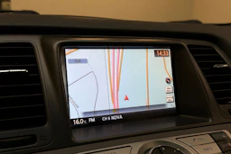 Valkoinen Nissan Murano 2015 kuva 16.